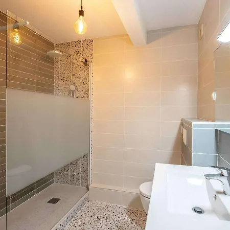 Appartamento Saint-jean-de-luz, 4 Pièces, 6 Personnes - Fr-1-4-450